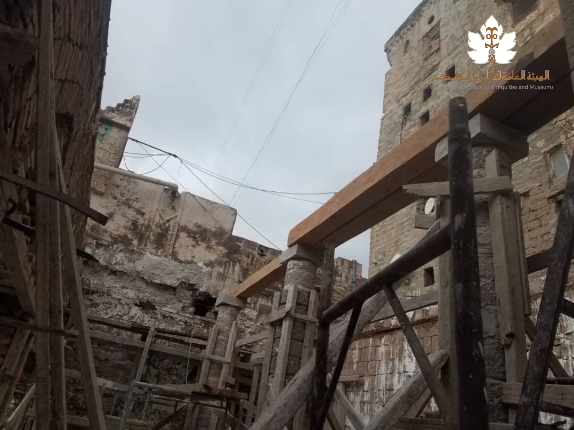 استئناف ترميم الجامع الكبير في إب بعد توقف 12 عاماً